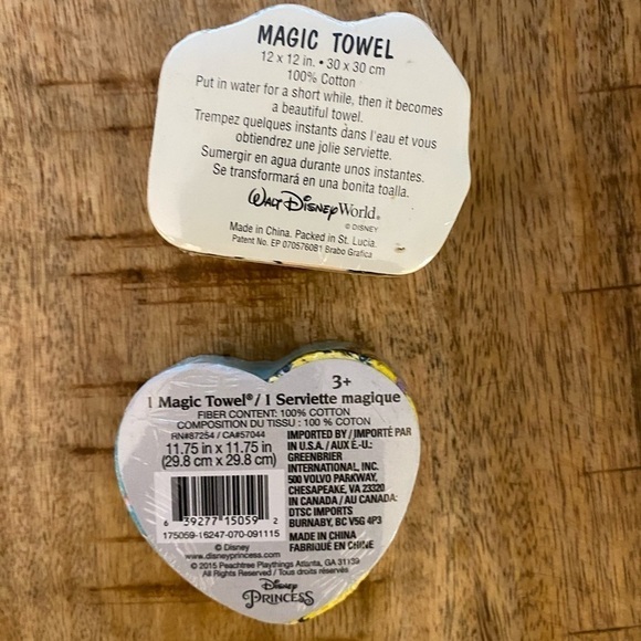Walt Disney world Mickey Minnie Mouse daffy goofy rapunzel cotton magic towels - Picture 2 of 2